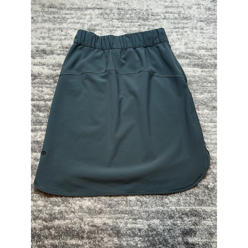 Lululemon On The Fly Skirt Size 4 Drawstring Pockets Athletic Travel Casual - Picture 3 of 11